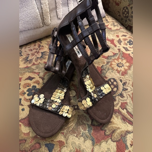 5 for $25- American Eagle Brown Shoes size 8.5 - Picture 6 of 15